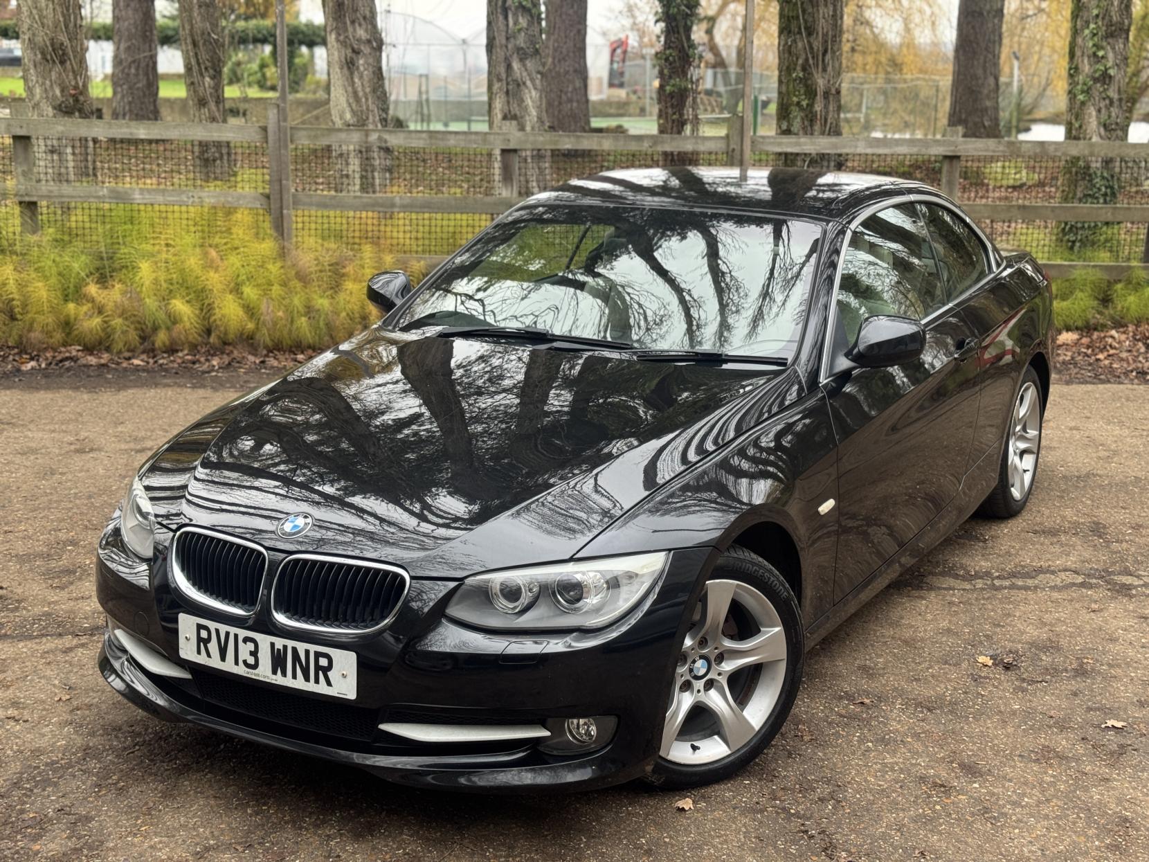 BMW 3 Series 2.0 320i SE Convertible 2dr Petrol Auto Euro 5 (170 ps)