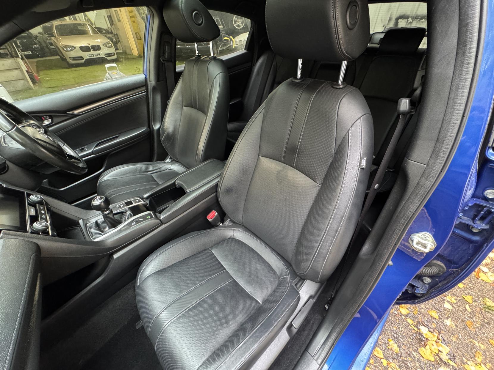 Honda Civic 1.0 VTEC Turbo EX Hatchback 5dr Petrol Manual Euro 6 (s/s) (129 ps)