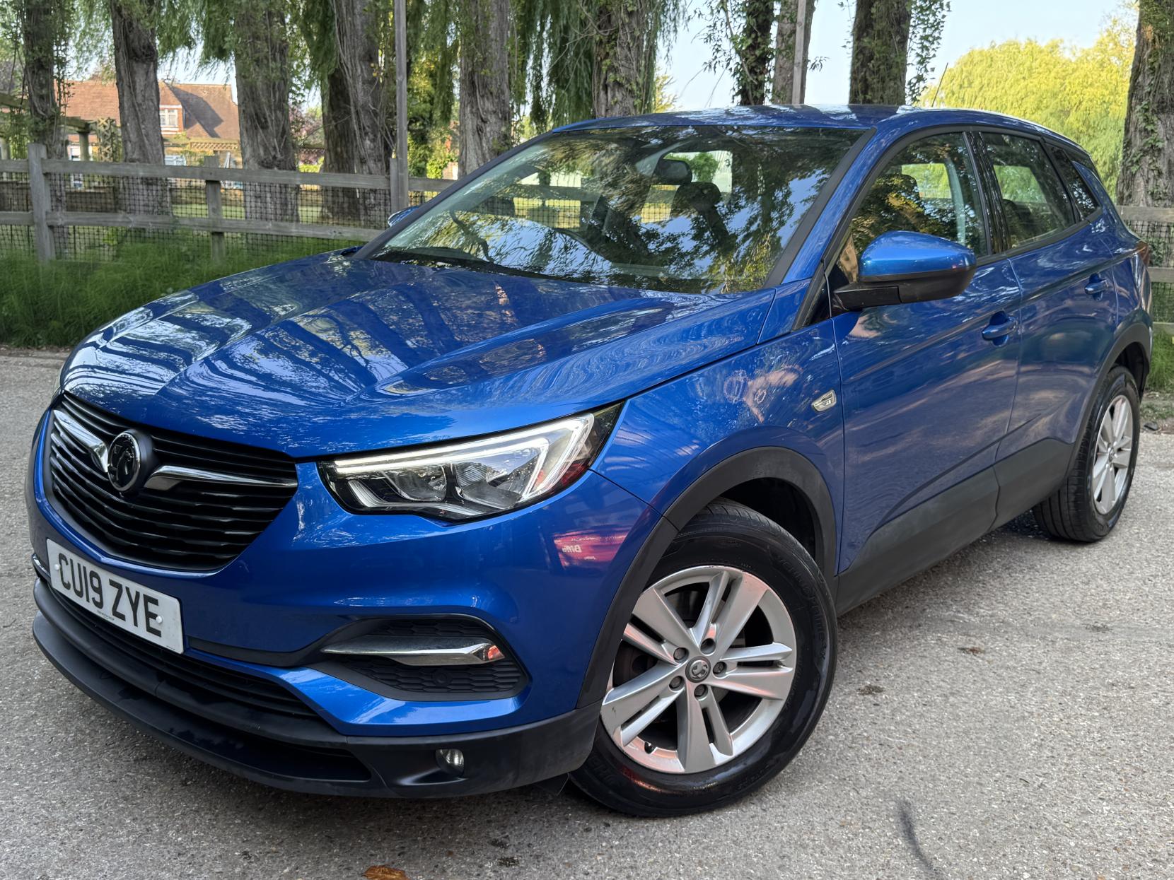 Vauxhall Grandland X 1.2 Turbo GPF SE SUV 5dr Petrol Manual Euro 6 (s/s) (130 ps)