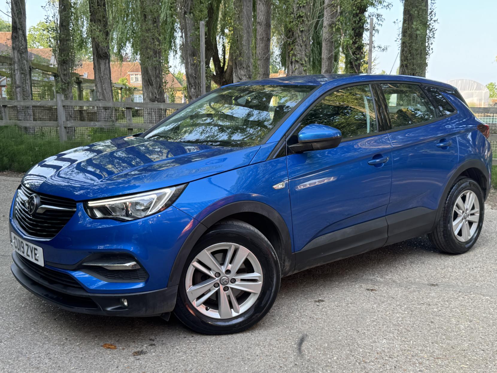 Vauxhall Grandland X 1.2 Turbo GPF SE SUV 5dr Petrol Manual Euro 6 (s/s) (130 ps)