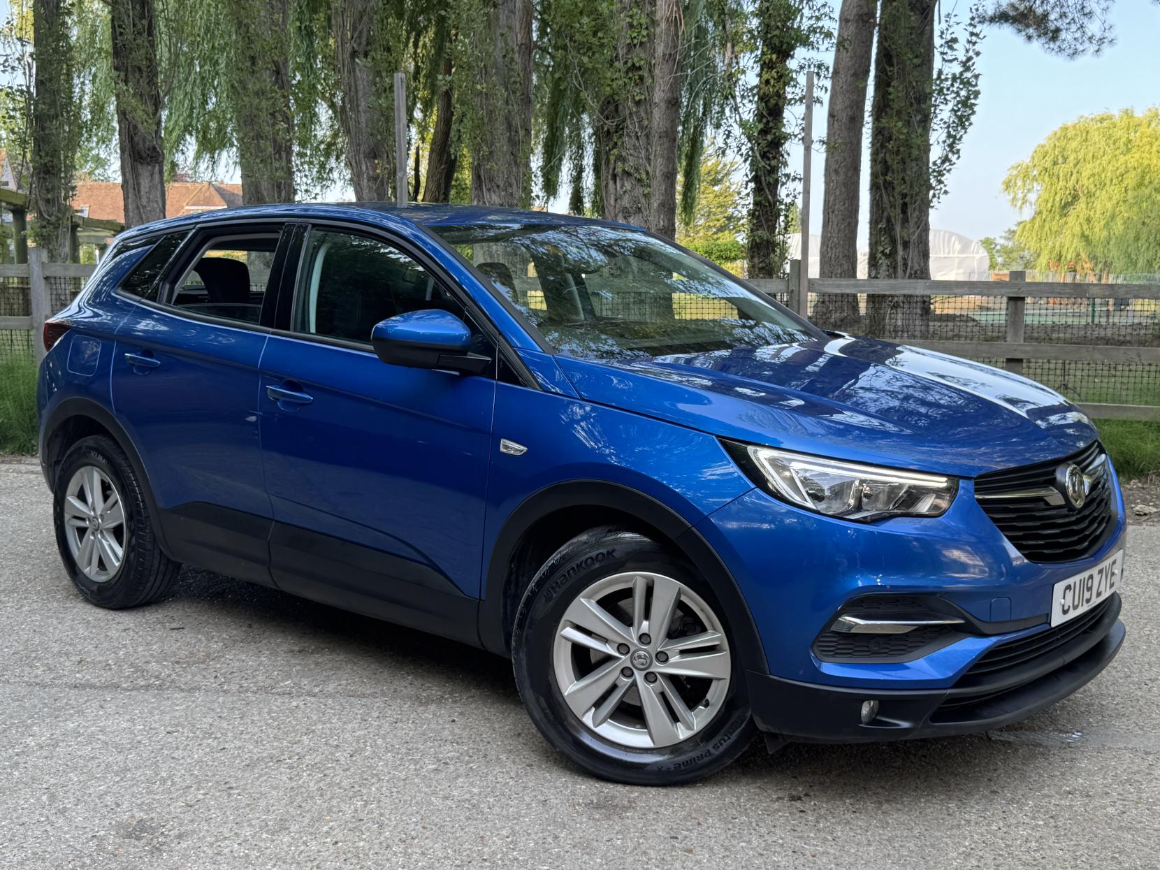 Vauxhall Grandland X 1.2 Turbo GPF SE SUV 5dr Petrol Manual Euro 6 (s/s) (130 ps)