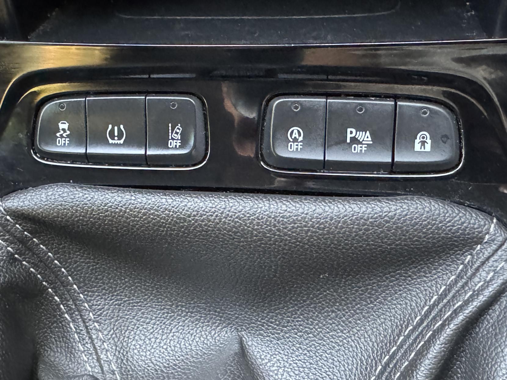 Vauxhall Grandland X 1.2 Turbo GPF SE SUV 5dr Petrol Manual Euro 6 (s/s) (130 ps)